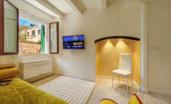 Il Salone dell'appartamento San Marziale a Venezia, Italia