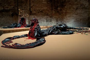 Nicholas Hlobo, Unduluko, Umrhubuluzi, Corderia dell'Arsenale di Venezia, Biennale d'Arte 2026