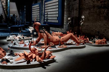 Rajni Perera e Marigold Santos, Efflorescence/The Way We Wake, Corderia dell'Arsenale di Venezia, Biennale d'Arte 2026