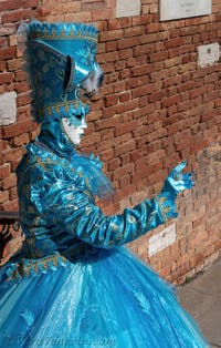 Costumi del Carnevale di Venezia al Campiello Barbaro.