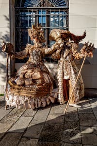 La sfilata dei costumi del Carnevale di Venezia 2026 sul Campo San Lorenzo.