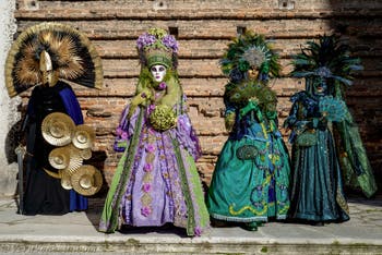 La sfilata dei costumi del Carnevale di Venezia 2026 sul Campo San Lorenzo.