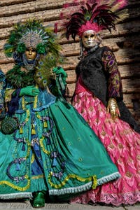 La sfilata dei costumi del Carnevale di Venezia 2026 sul Campo San Lorenzo.