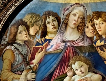 Sandro Botticelli, La Vergine con la melagrana, il Bambino Gesù e sei angeli, Galleria degli Uffizi, Firenze, Italia