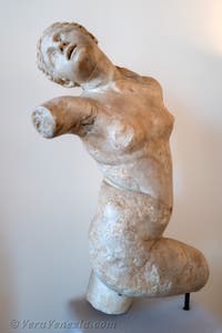 Ermafrodito che lotta con un Satiro al Museo Archeologico di Venezia, in Italia