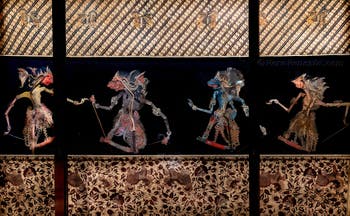 Marionette del teatro delle ombre di Java, Museo d'Arte Orientale di Ca' Pesaro a Venezia, Italia