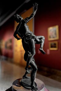 Giambologna, Il rapimento di una sabina, Museo di Capodimonte a Napoli, in Italia