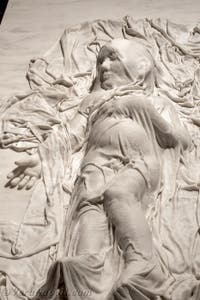 Jago, Il Figlio Velato, Cappella dei Bianchi, Basilica di San Severo fuori le mura a Napoli, in Italia