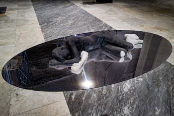 Jago, Integrazione, Museo Jago a Napoli, in Italia