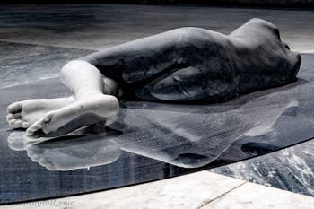 Jago, Integrazione, Museo Jago a Napoli, in Italia