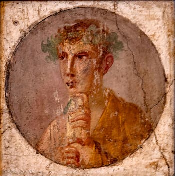 Affresco Giovane poeta con rotolo di papiro, Pompei, Insula Occidentalensis VI, Museo Archeologico di Napoli