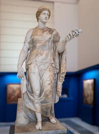 Flora Maggiore, Collezione Farnese, Museo Archeologico di Napoli, Italia