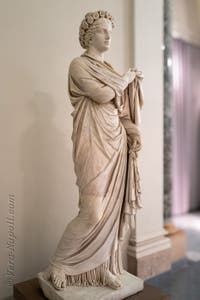 Flora Piccola Ercolanese, Collezione Farnese, Museo Archeologico di Napoli, Italia