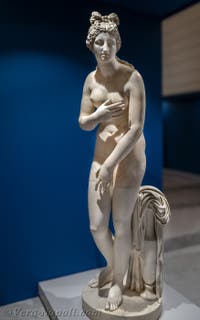 Afrodite pudica di tipo capitolino, Ercolano, Museo Archeologico di Napoli, Italia
