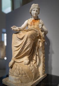 Apollo seduto su un treppiede, Ercolano, Museo Archeologico di Napoli, Italia