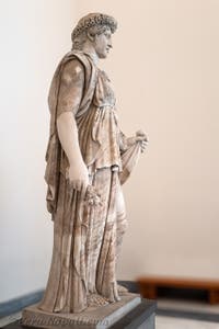 Flora Pomona Minore, Collezione Farnese, Museo Archeologico di Napoli, Italia