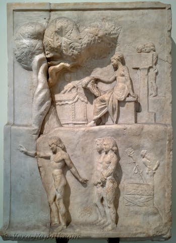 Basso rilievo allegorico della virtù e della voluttà, collezione Farnese, Museo Archeologico di Napoli, Italia