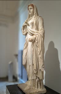 La sacerdotessa Eumachia, edificio di Eumachia, Pompei, Museo Archeologico di Napoli, Italia