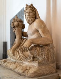 Oceano con cornucopia, Collezione Farnese, Museo Archeologico di Napoli, Italia