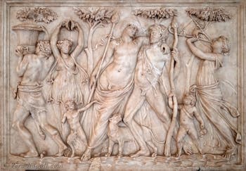 Dioniso ubriaco con satiri e baccanti, Collezione Farnese, Museo Archeologico di Napoli, Italia