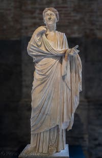 Figlia di Nonius Balbus, Ercolano, Museo Archeologico di Napoli, Italia
