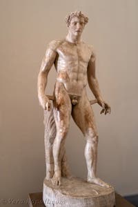 Gladiatore morente, Collezione Farnese, Museo Archeologico di Napoli, Italia
