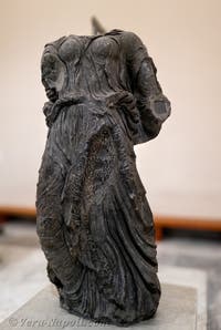 Nike, Collezione Farnese, Museo Archeologico di Napoli, Italia