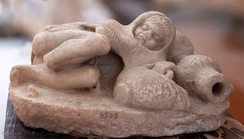 Piccolo pescatore addormentato, Casa della Seconda Fontana Piccola, Pompei, Museo Archeologico di Napoli, Italia