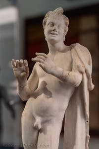 Satiro che suona il flauto, Praedia di Giulia Felice, Pompei, Museo Archeologico di Napoli, Italia
