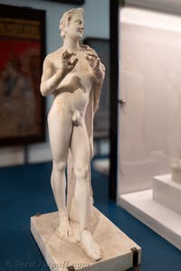 Satiro che suona il flauto, Praedia di Giulia Felice, Pompei, Museo Archeologico di Napoli, Italia