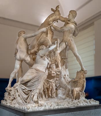 Il Toro Farnese e Il supplizio di Dirce, Collezione Farnese, Museo Archeologico di Napoli, Italia