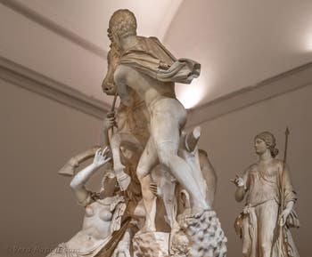 Il Toro Farnese e Il supplizio di Dirce, Collezione Farnese, Museo Archeologico di Napoli, Italia