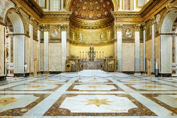 La Cappella Palatina del Palazzo Reale di Napoli in Italia