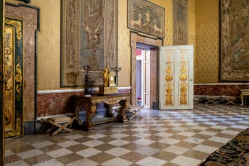 La mensa delle Guardie del Corpo del Palazzo Reale di Napoli in Italia
