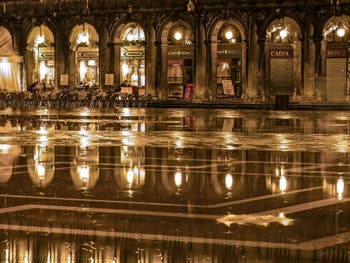 Il Café Florian, in Piazza San Marco a Venezia.
